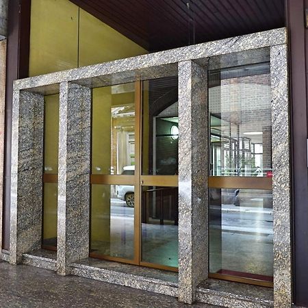Duomo Apartment Milán Exterior foto
